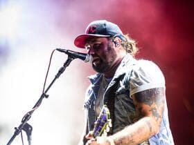 Find the Best Seats to Koe Wetzel