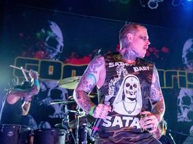 Find the Best Seats to Combichrist
