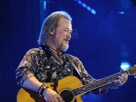 Find the Best Seats to Travis Tritt